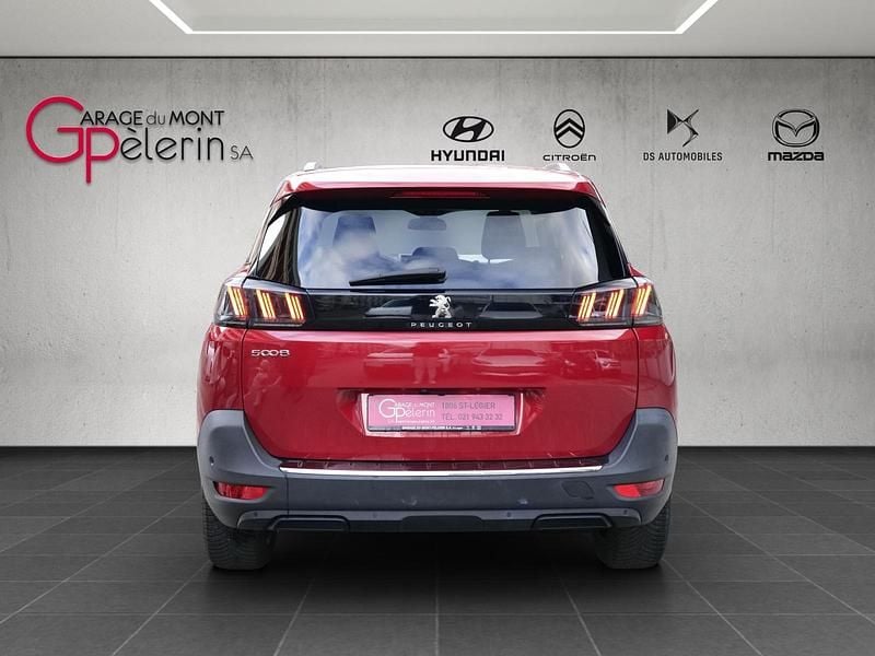 Gebraucht Peugeot 5008 Allure 130 PS (95 kW) 2021 Rot SUV