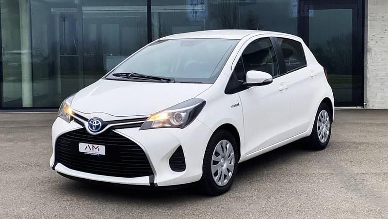 Gebraucht 2015 Toyota Yaris Hybrid Luna | CHF 9’800 (Superpreis) - Bild 1/4