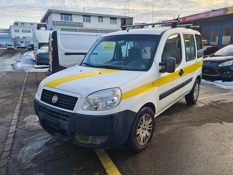 Gebraucht Fiat Doblò Active 77 PS (56 kW) 2009 Van / Kleinbus