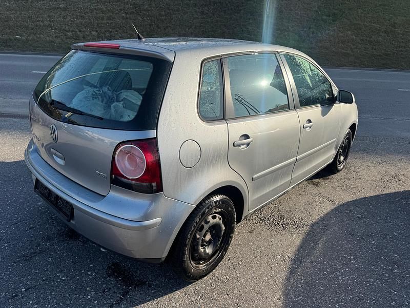 Gebraucht VW Polo Comfortline 85 PS (62 kW) 2005 Kleinwagen