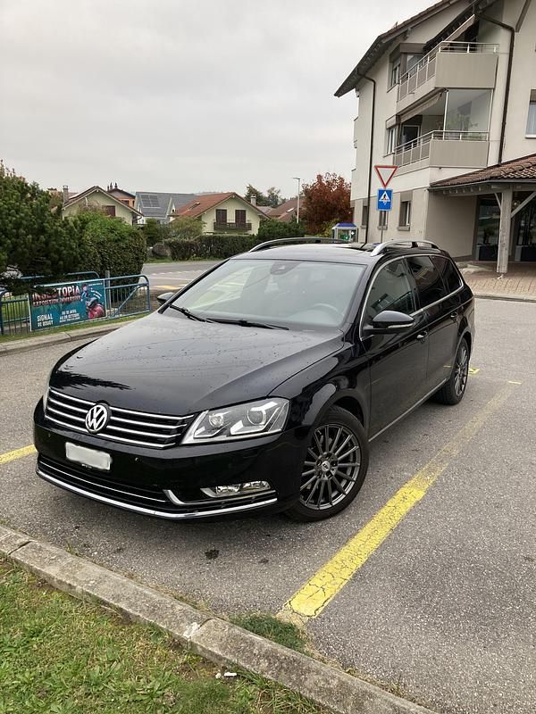 Gebraucht VW Passat Highline 170 PS (125 kW) 2012 Kombi