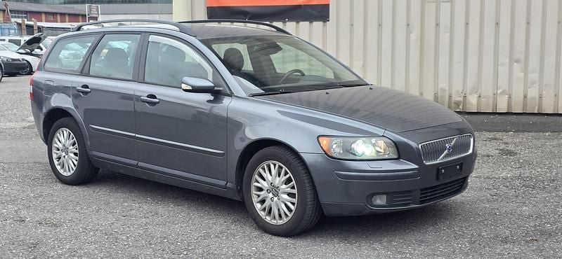 Gebraucht 2005 Volvo V50 Summum Kombi | CHF 4’900 - Bild 1/4