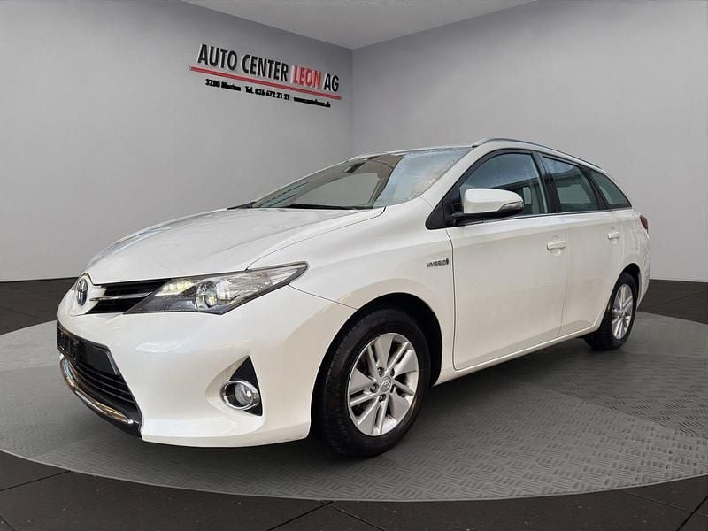 Gebraucht Toyota Auris Touring Sports Luna 136 PS (100 kW) 2014 Kombi