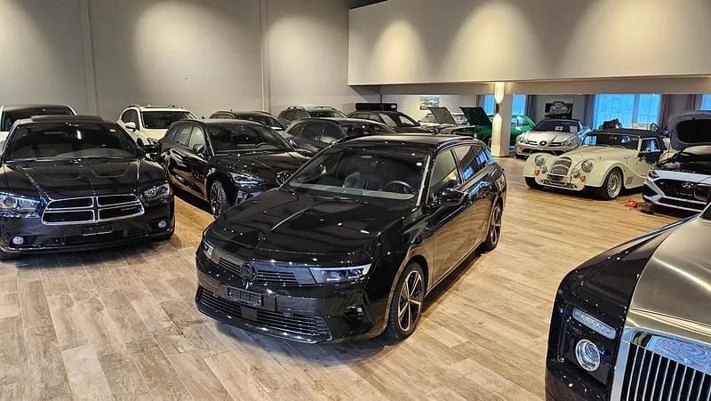 Gebraucht Opel Astra 180 PS (132 kW) 2026 Schwarz Kombi