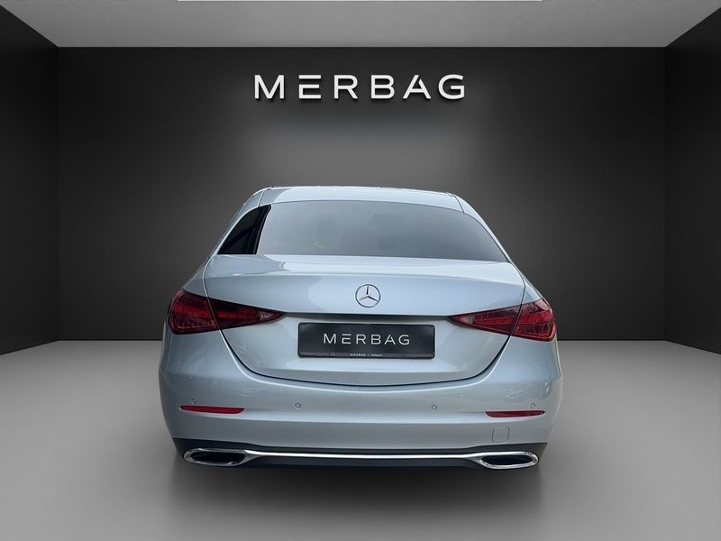 Gebraucht Mercedes C220 Avantgarde 197 PS (144 kW) 2024