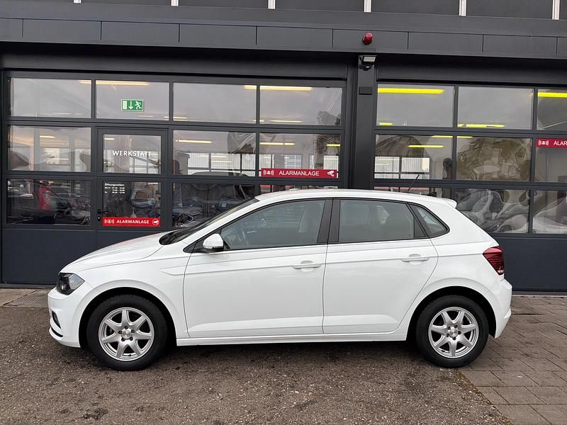 Gebraucht VW Polo Trendline 80 PS (58 kW) 2020 Kleinwagen