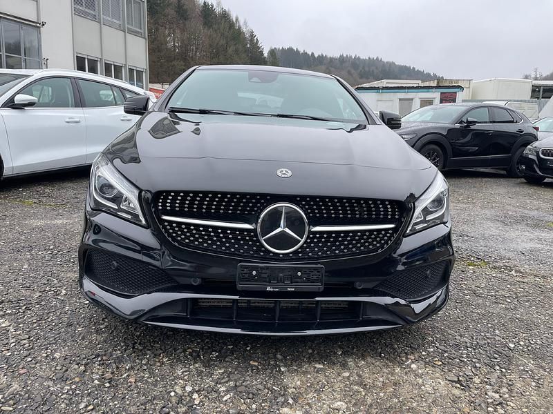 Gebraucht Mercedes CLA250 AMG line 211 PS (155 kW) 2018 Limousine