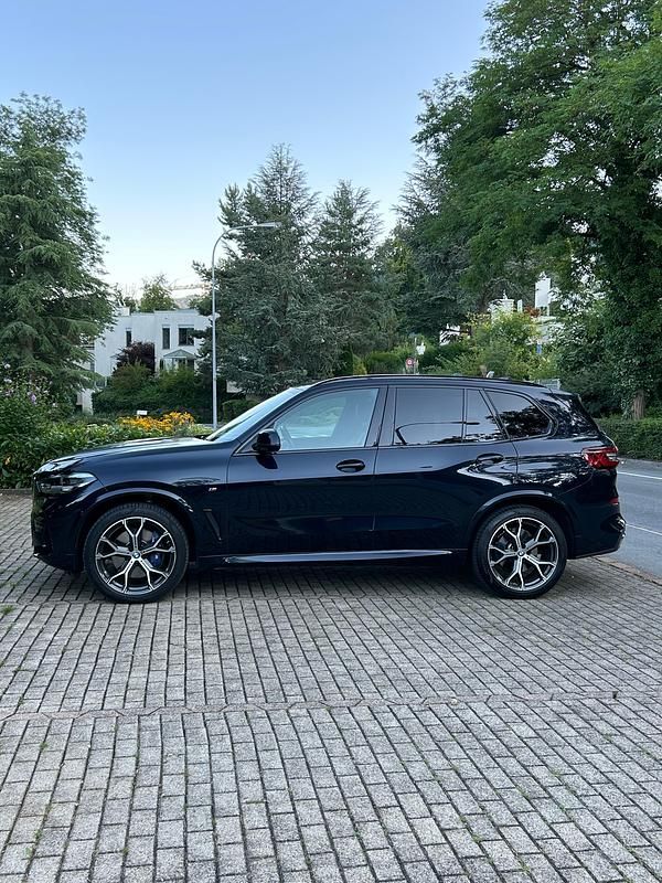 Gebraucht BMW X5 M Sport 285 PS (209 kW) 2022 SUV