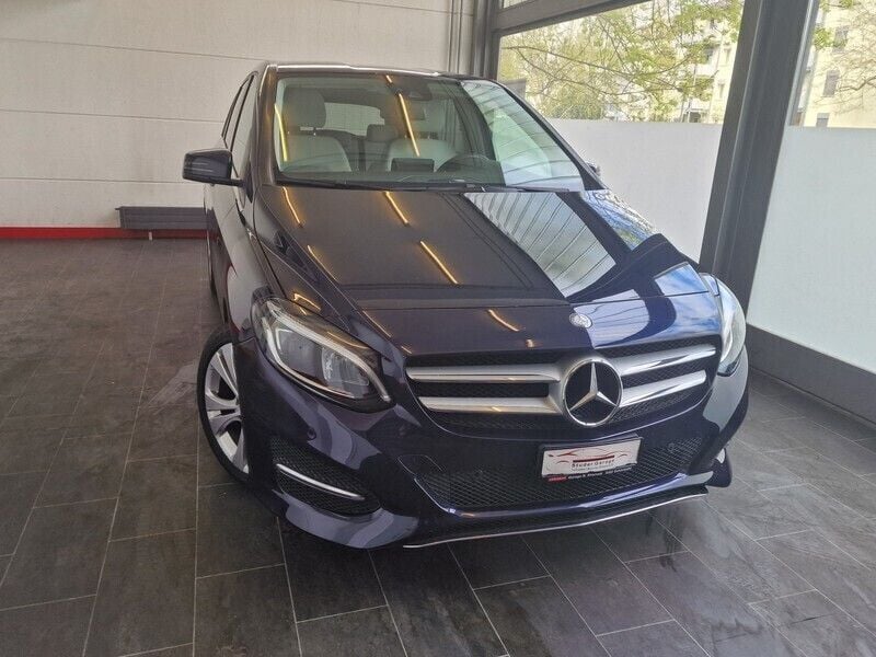Gebraucht Mercedes B220 177 PS (130 kW) 2016 Van / Kleinbus