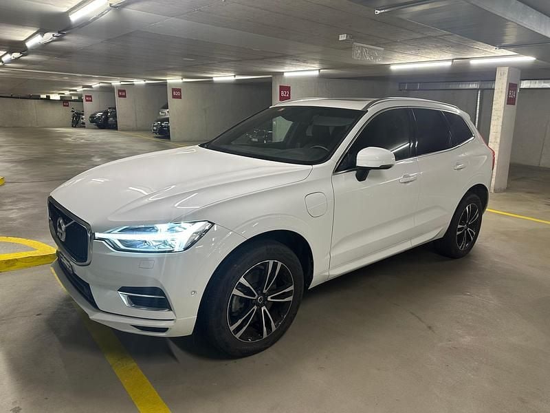 Gebraucht 2018 Volvo XC60 Momentum SUV | CHF 29’900 (Guter Preis) - Bild 1/4