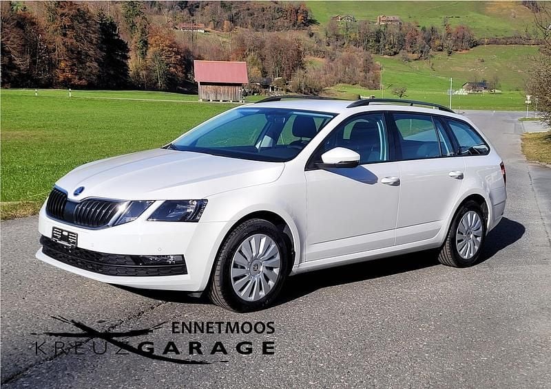 Weiss Gebraucht 2020 Skoda Octavia Ambition Kombi | CHF 15’500 (Fairer Preis) - Bild 1/4