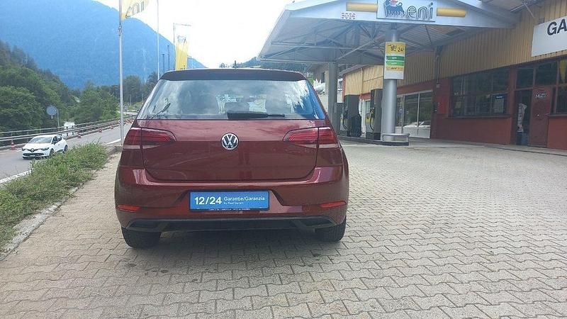 Gebraucht VW Golf VII Trendline 85 PS (62 kW) 2019 Limousine