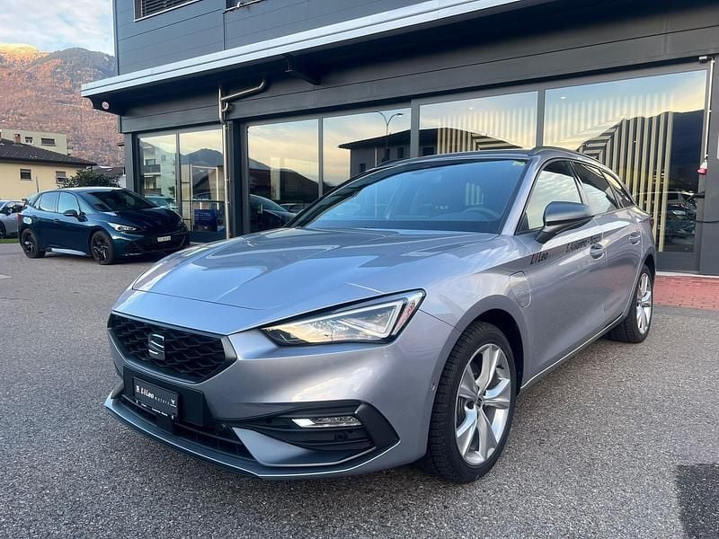 Silber Gebraucht 2023 Seat Leon ST FR Kombi | CHF 28’900 (Etwas zu teuer) - Bild 1/4