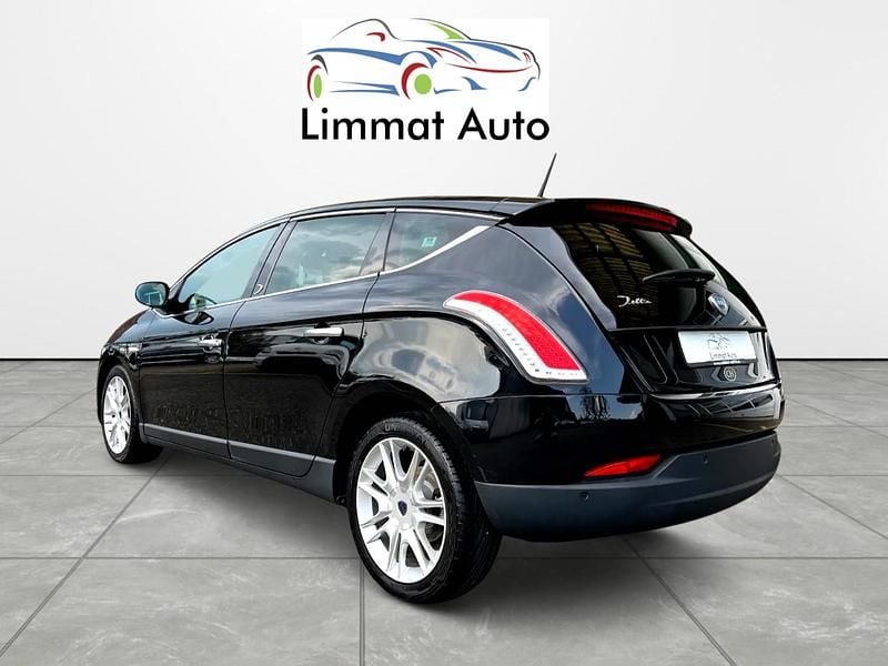 Gebraucht Lancia Delta 140 PS (102 kW) 2010 Kleinwagen