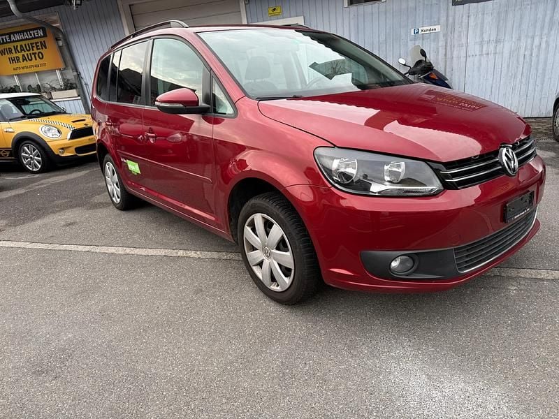 Gebraucht VW Touran Comfortline 150 PS (110 kW) 2011 Van / Kleinbus