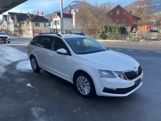 Gebraucht Skoda Octavia Ambition 190 PS (139 kW) 2019 Kombi