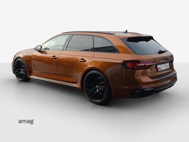 Gebraucht Audi RS4 Ambiente 450 PS (330 kW) 2022 Braun Kombi