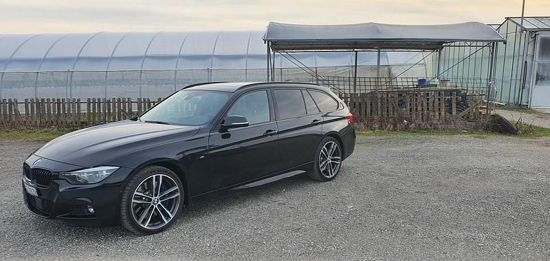 Gebraucht BMW 330 M Sport 258 PS (189 kW) 2019 Kombi