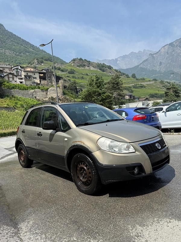 Gebraucht Fiat Sedici 120 PS (88 kW) 2008 SUV