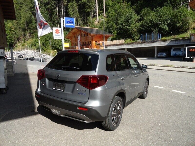 Gebraucht Suzuki Vitara 129 PS (94 kW) 2023 SUV