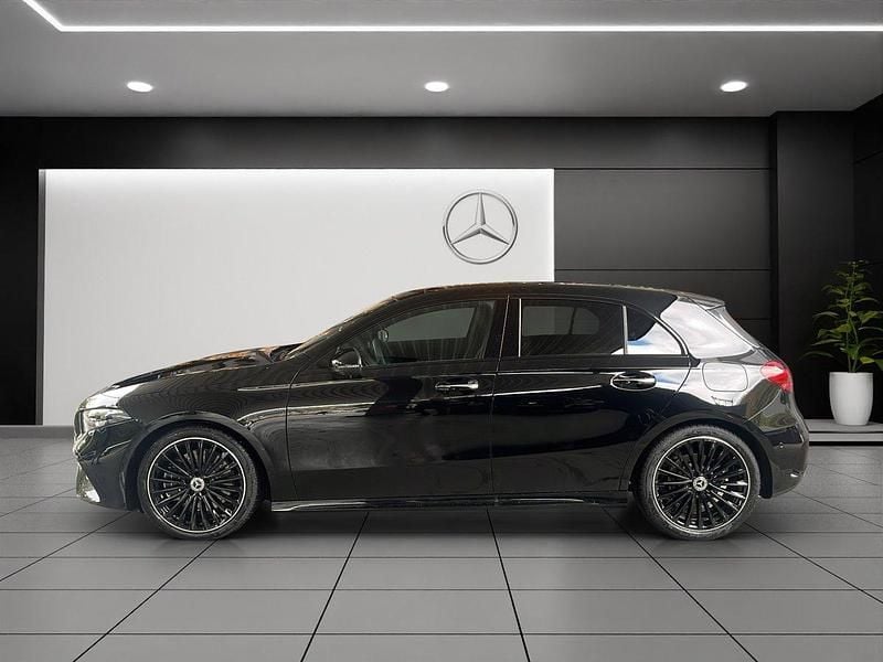 Gebraucht Mercedes A250 224 PS (164 kW) 2025 Schwarz Limousine