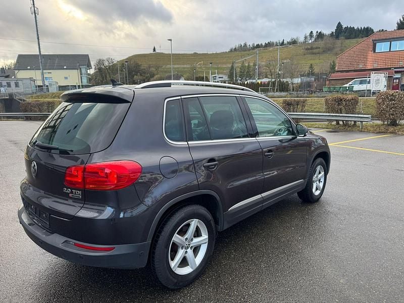 Gebraucht VW Tiguan LOUNGE 150 PS (110 kW) 2015 SUV