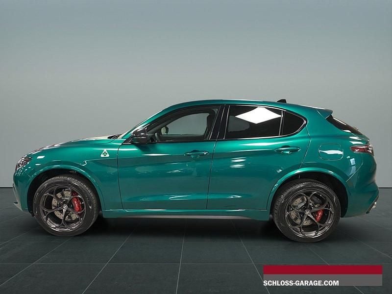 Neu Alfa Romeo Stelvio Quadrifoglio 520 PS (382 kW) 2025 SUV