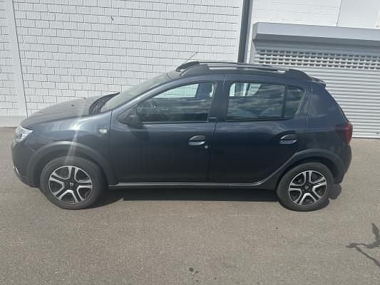 Anthrazit Gebraucht 2018 Dacia Sandero Stepway Limousine | CHF 10’900 (Etwas zu teuer) - Bild 1/4