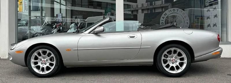 Gebraucht Jaguar XKR S 363 PS (266 kW) 1999 Silber Cabrio