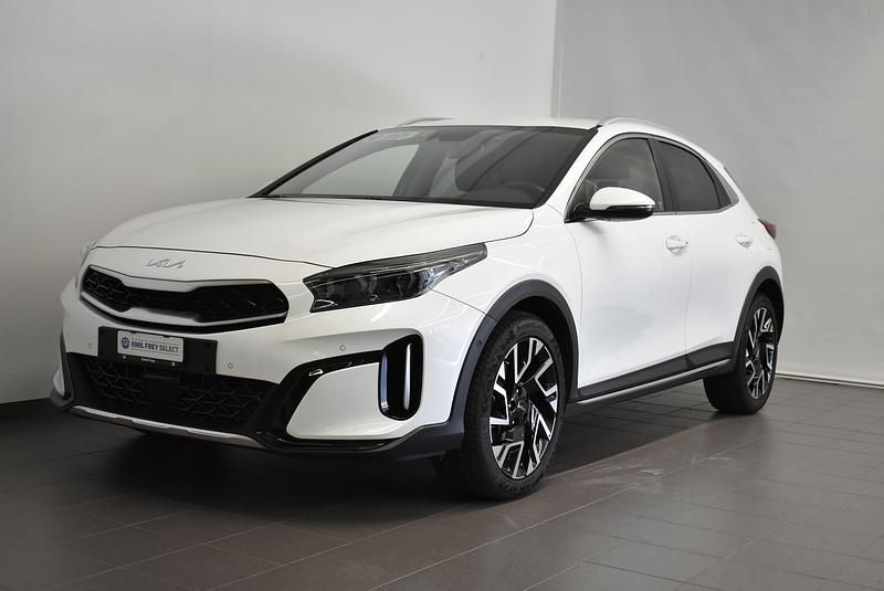 Gebraucht Kia XCeed 160 PS (117 kW) 2022 Weiss SUV