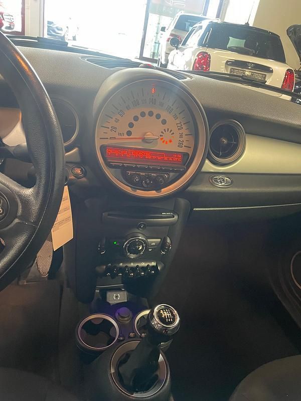 Gebraucht Mini Cooper D 112 PS (82 kW) 2013 Kleinwagen