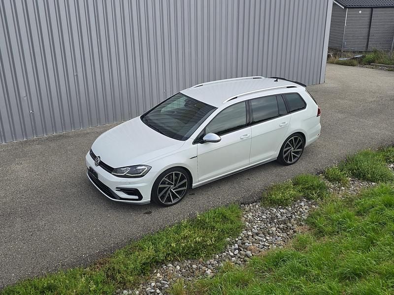 Gebraucht 2017 VW Golf VII R Kombi | CHF 17’900 (Guter Preis) - Bild 1/4