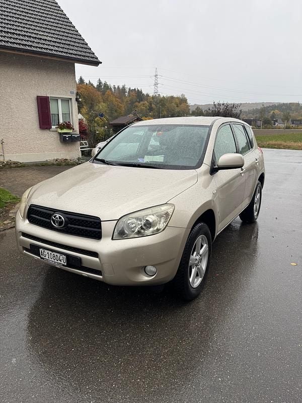 Gebraucht 2006 Toyota RAV4 Sol SUV | CHF 9’800 - Bild 1/4