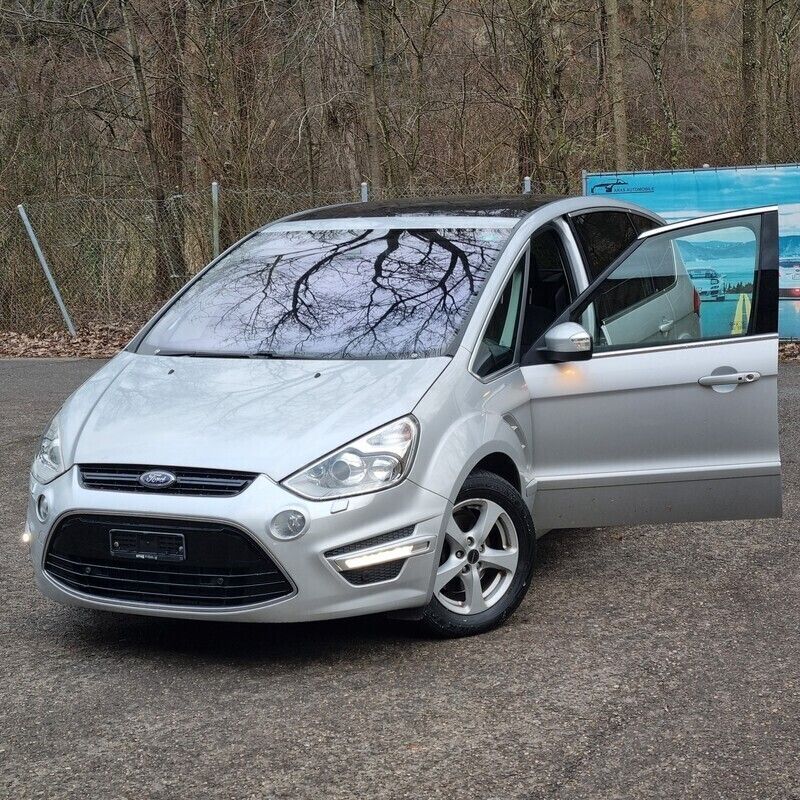 Gebraucht Ford S-MAX Titanium S 203 PS (149 kW) 2014 Van / Kleinbus