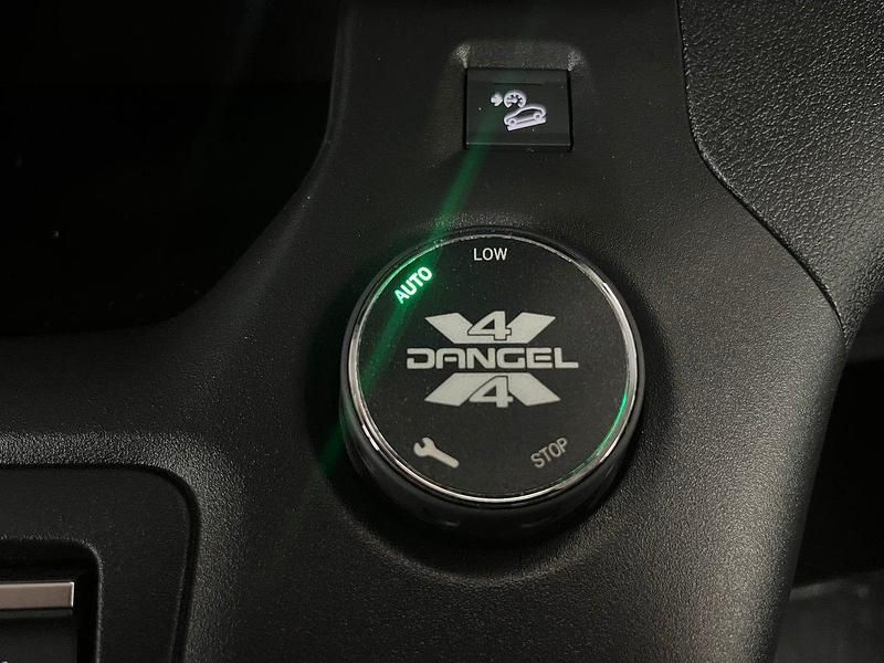 Neu Opel Combo 130 PS (95 kW) 2025 Van / Kleinbus