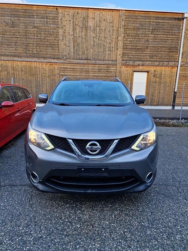 Gebraucht 2016 Nissan Qashqai Acenta SUV | CHF 6’599 - Bild 1/4