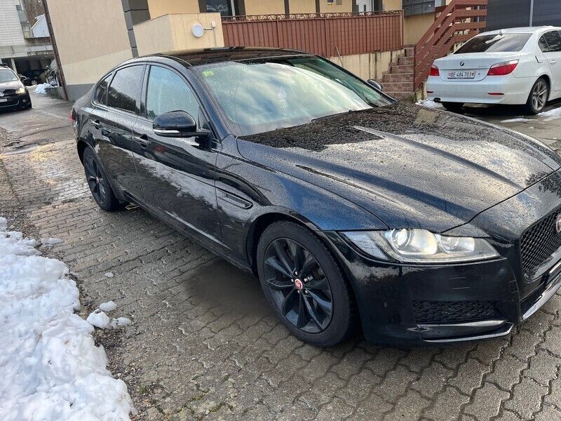 Gebraucht Jaguar XF Prestige 180 PS (132 kW) 2016 Limousine