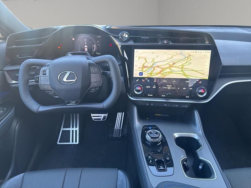 Neu Lexus RZ 550e Sport Line 300 kW (408 PS) 2026 Grau SUV