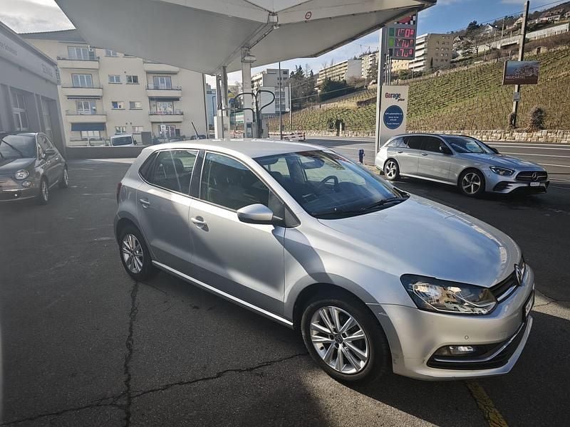 Gebraucht VW Polo Comfortline 90 PS (66 kW) 2015