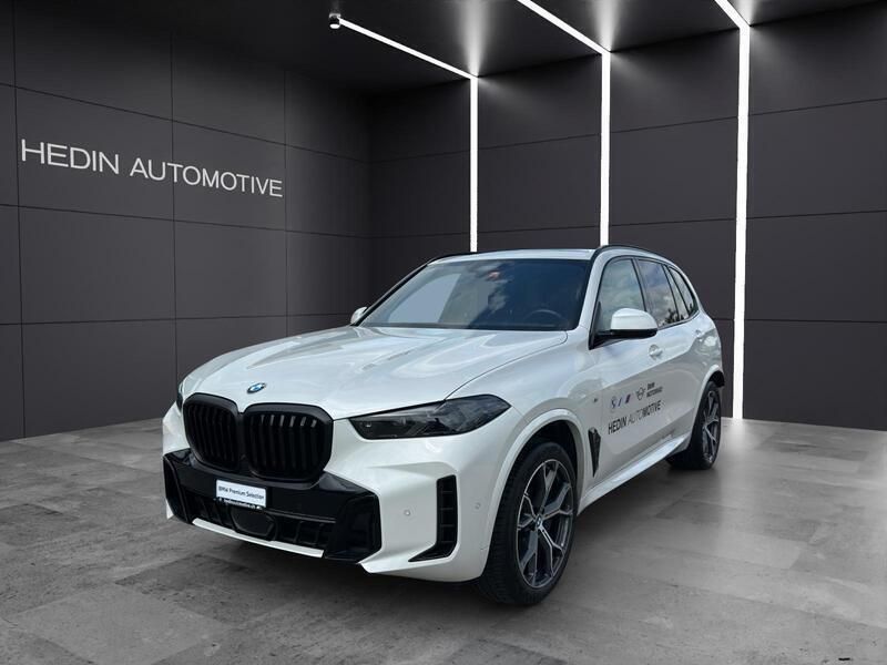 Weiss Gebraucht 2023 BMW X5 Comfort Edition SUV | CHF 76’900 - Bild 1/4