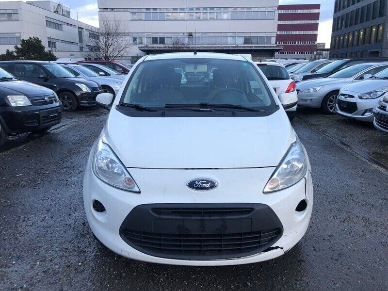 Gebraucht Ford Ka Ambiente 69 PS (50 kW) 2013 Kleinwagen
