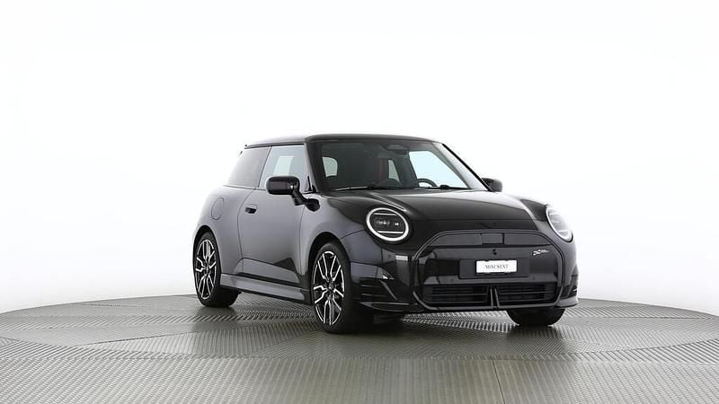 Gebraucht Mini Cooper 135 kW (184 PS) 2025 Schwarz Kleinwagen