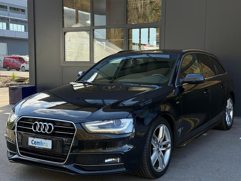 Gebraucht Audi A4 S-Line 143 PS (105 kW) 2012