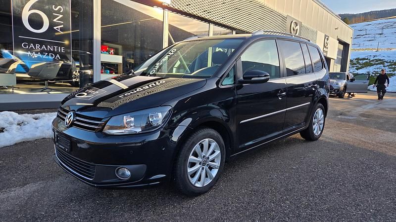 Gebraucht VW Touran Highline 140 PS (102 kW) 2015 Schwarz Van / Kleinbus