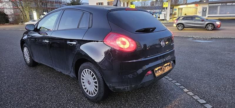 Gebraucht Fiat Bravo Dynamic 120 PS (88 kW) 2012 Kleinwagen