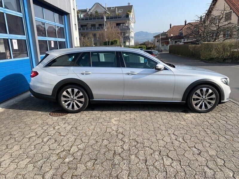 Gebraucht Mercedes E220 All-Terrain Avantgarde 194 PS (142 kW) 2019 Kombi