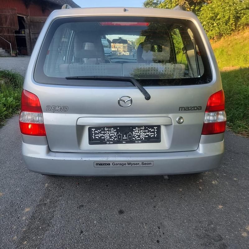 Gebraucht Mazda Demio High 75 PS (55 kW) 2002 Kleinwagen
