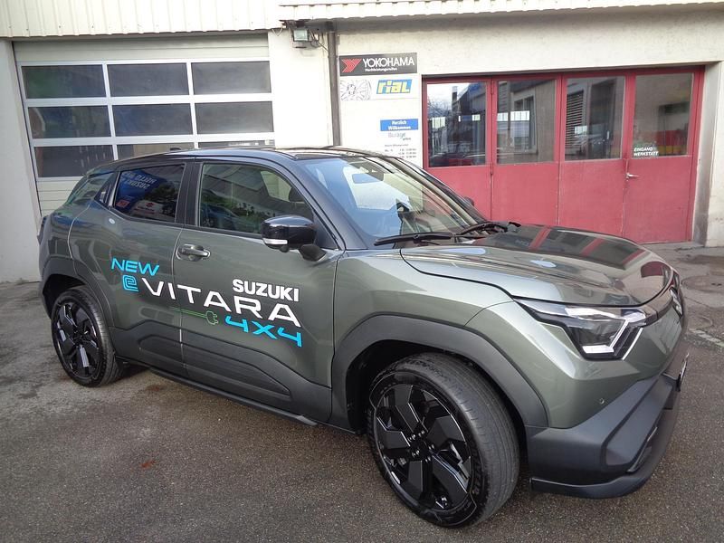 Neu Suzuki Vitara 135 kW (184 PS) 2026 Grün SUV