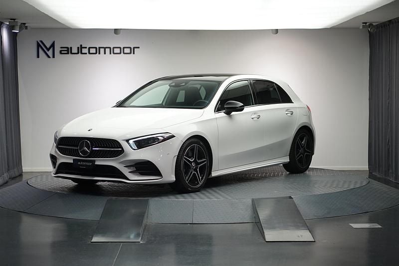 Gebraucht 2019 Mercedes A250 AMG line Limousine | CHF 30’790 (Fairer Preis) - Bild 1/4