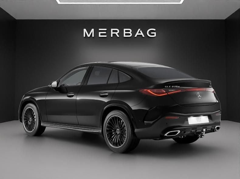 Neu Mercedes GLC220 197 PS (144 kW) 2026 Schwarz Coupé